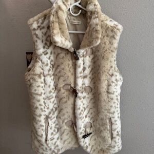 Coldwater Creek Faux Fur lined Vest, Size L (14-16). White and Beige.